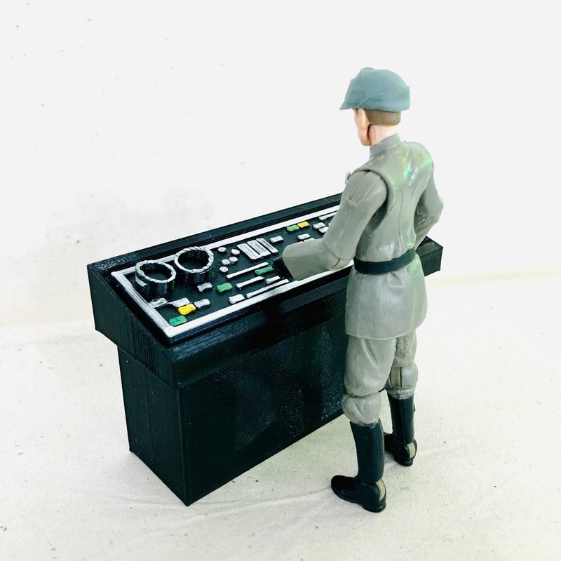 Sci Fi Computer Console #5 for 3.75 IN Figure Diorama