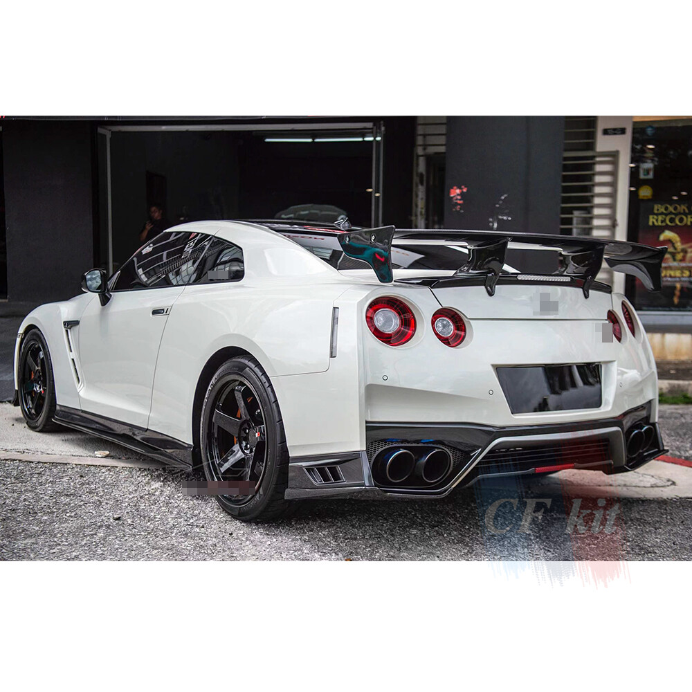 2017-2023 Nissan GT-R R35 VRS Style Carbon Fiber Rear Bumper