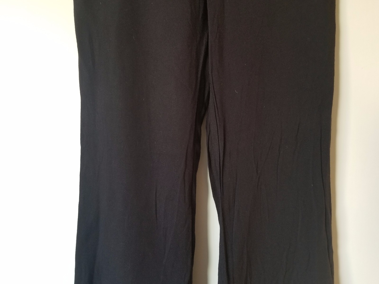 So Rad by A Basic Solid Black Elastic Waist Flowi… - image 3