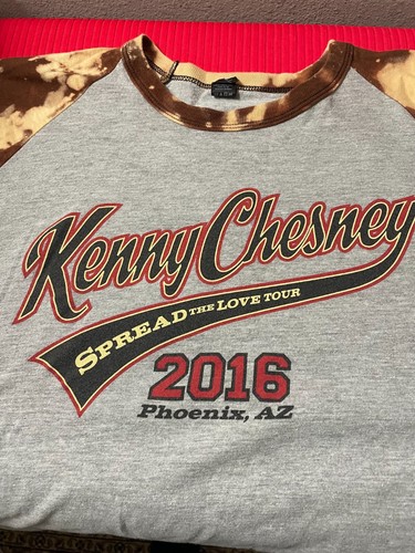 Kenny Chesney SPREAD THE LOVE 2015 Tour Phoenix, AZ Gray Concert XL T-Shirt - Picture 9 of 16