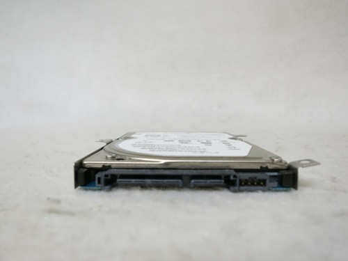 Seagate Momentus ST9320423AS 320GB SATA 3Gb/s 7.2K RPM 2.5" Hard Drive 046D3T - Picture 3 of 3