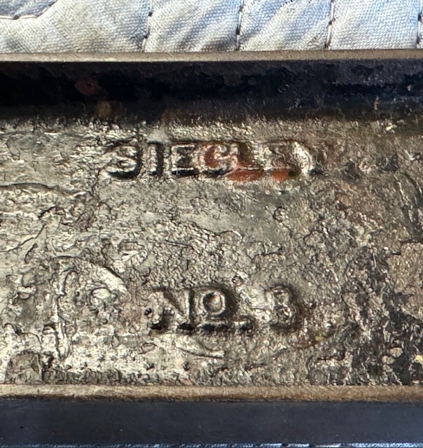 Picture 4 of 9