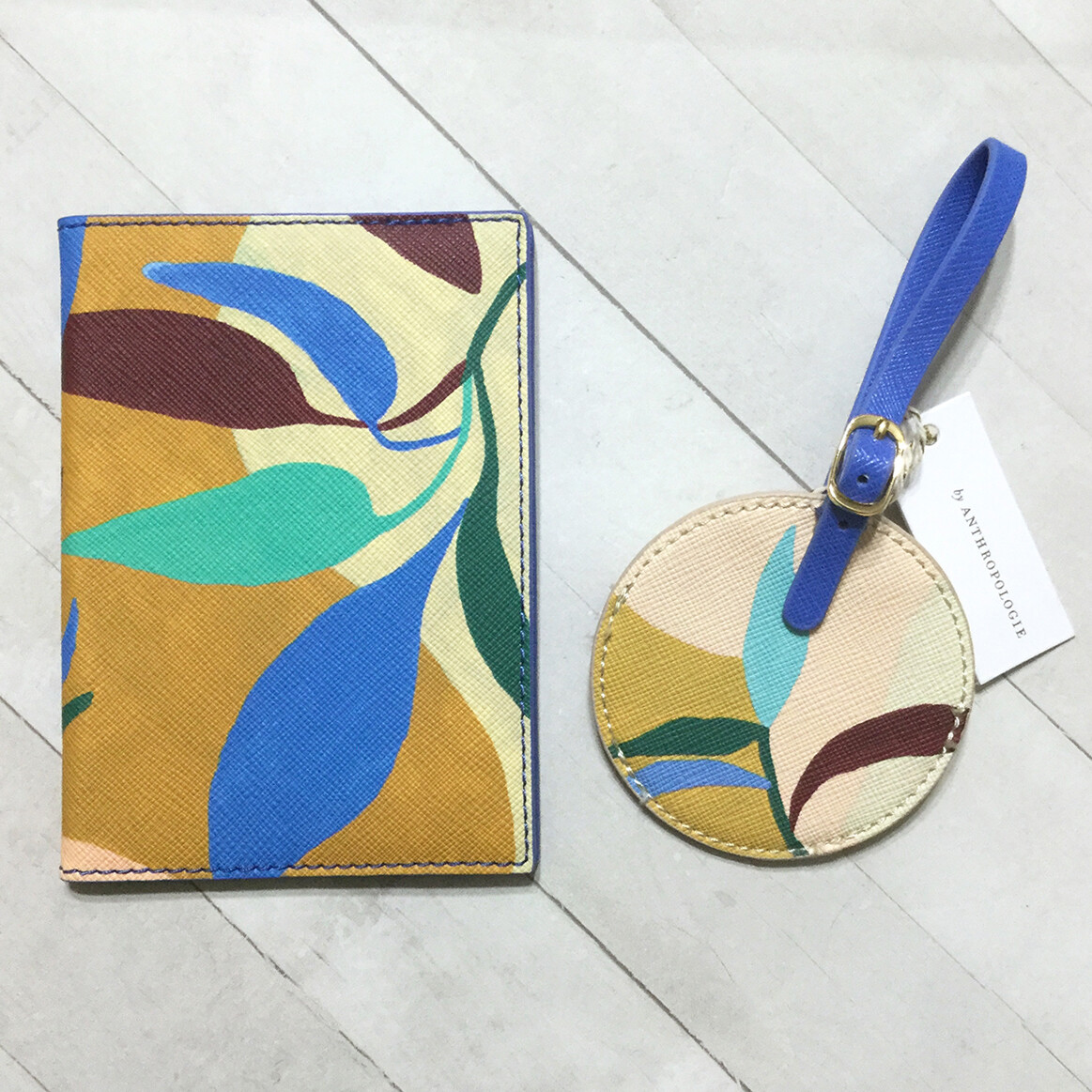 Anthropologie Floral Passport Holder Luggage Tag Set Darcy Faux Leather