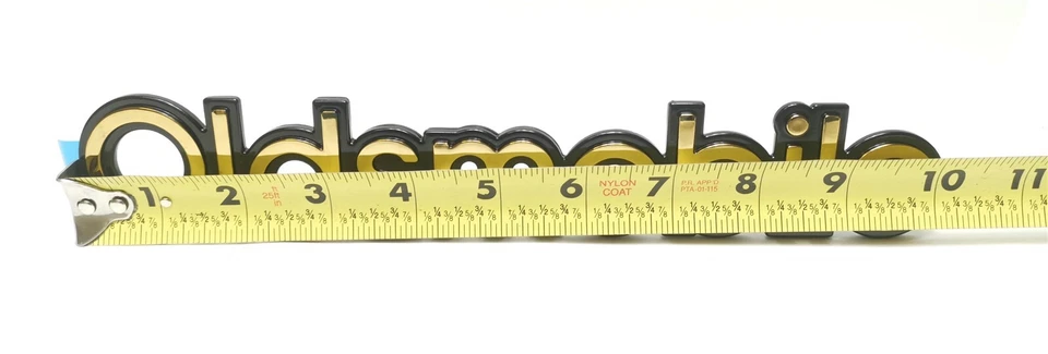 Placa de identificación emblema trasero enchapado en oro 24K 15957900 1991-2001 Bravada "OLDSMOBILE" Foto 2 de 4