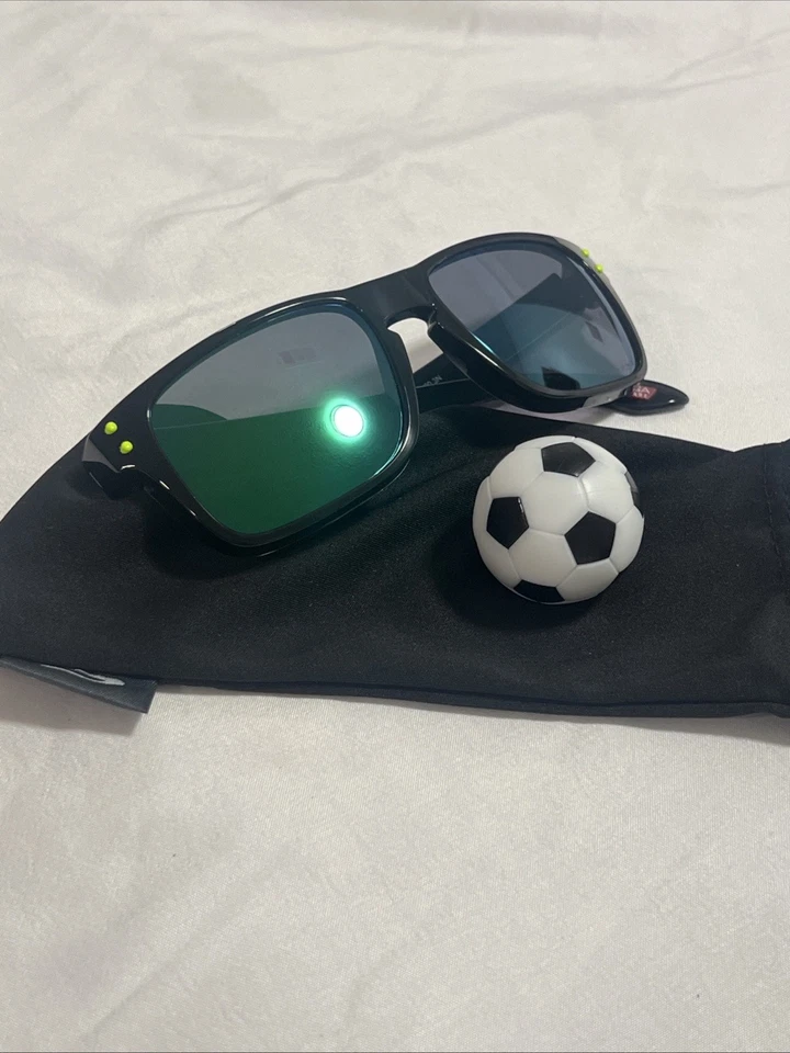 ¡Nuevo! Gafas de sol Oakley Jr. Holbrook talla XXS OJ9014 Prizm gris espejo para niños Foto 4 de 4