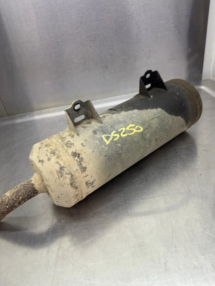 06 07 08 09 10 11 12 Can Am DS 250 OEM tubo silenciador de escape S18310RCB300 Foto 3 de 4