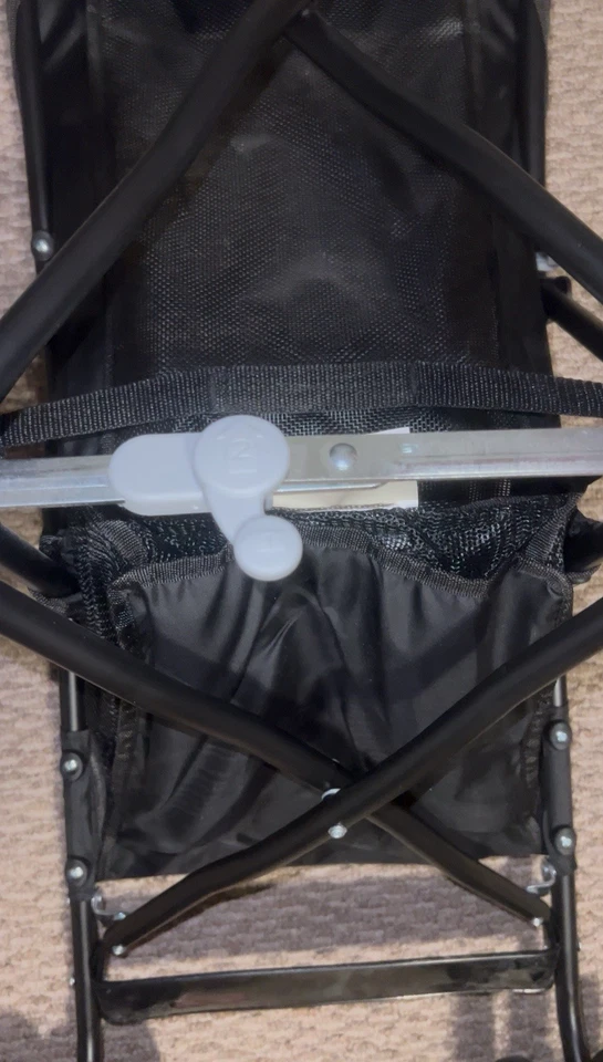 Kolcraft Cloud Unisex 12 lb. Cochecito, negro para niño/niño pequeño - usado Foto 3 de 4