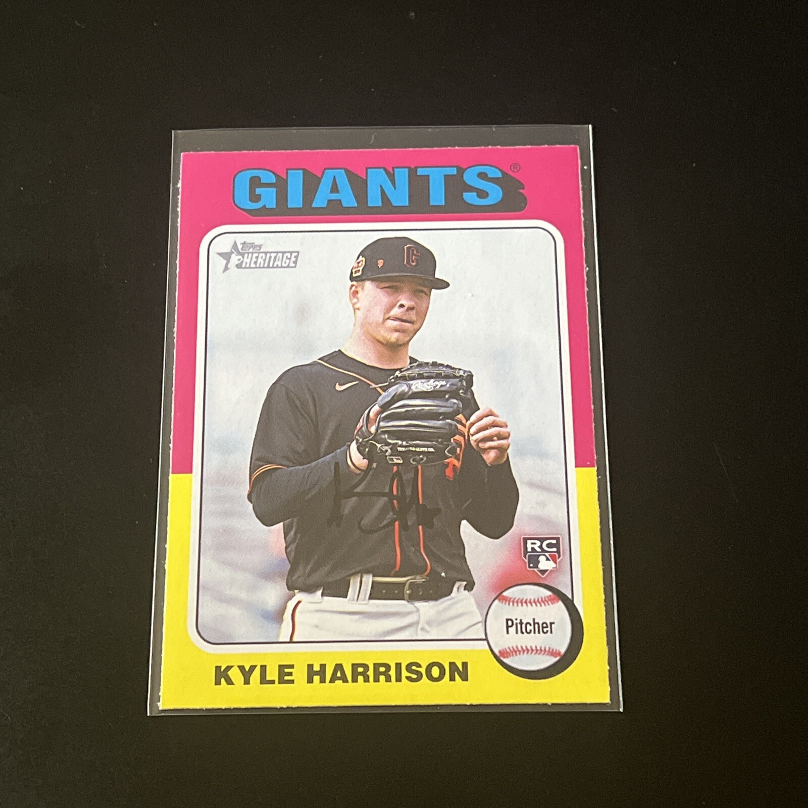 2024 Topps Heritage Base Kyle Harrison RC San Francisco Giants #324