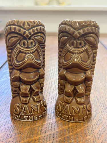 Vintage Tiki Salz und Pfefferstreuer von Sam’s By The Sea Okinawa Japan