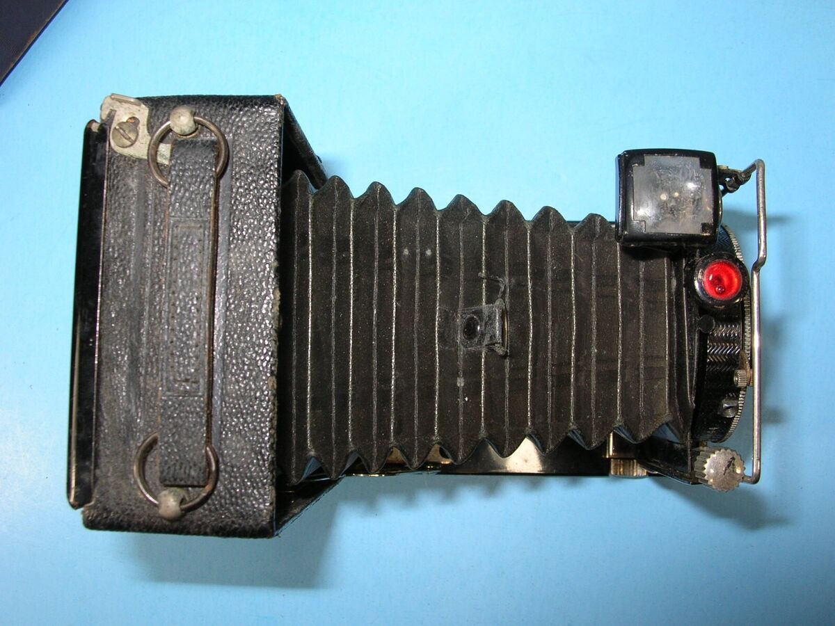 FECA Deckel-Munchen COMPUR COMPACT FOLDING CAMERA w/Tessar f FECA Deckel-Munchen COMPUR COMPACT FOLDING CAMERA w/Tessar f
