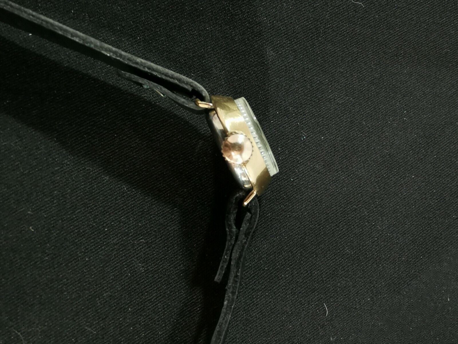 Picture 4 of 9
