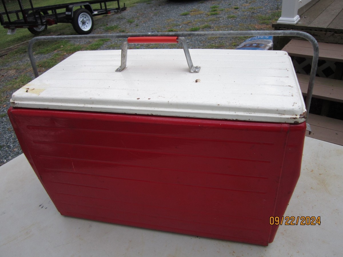 Vintage Poloron Thermaster Cooler Red With White Lid Fiberglas 