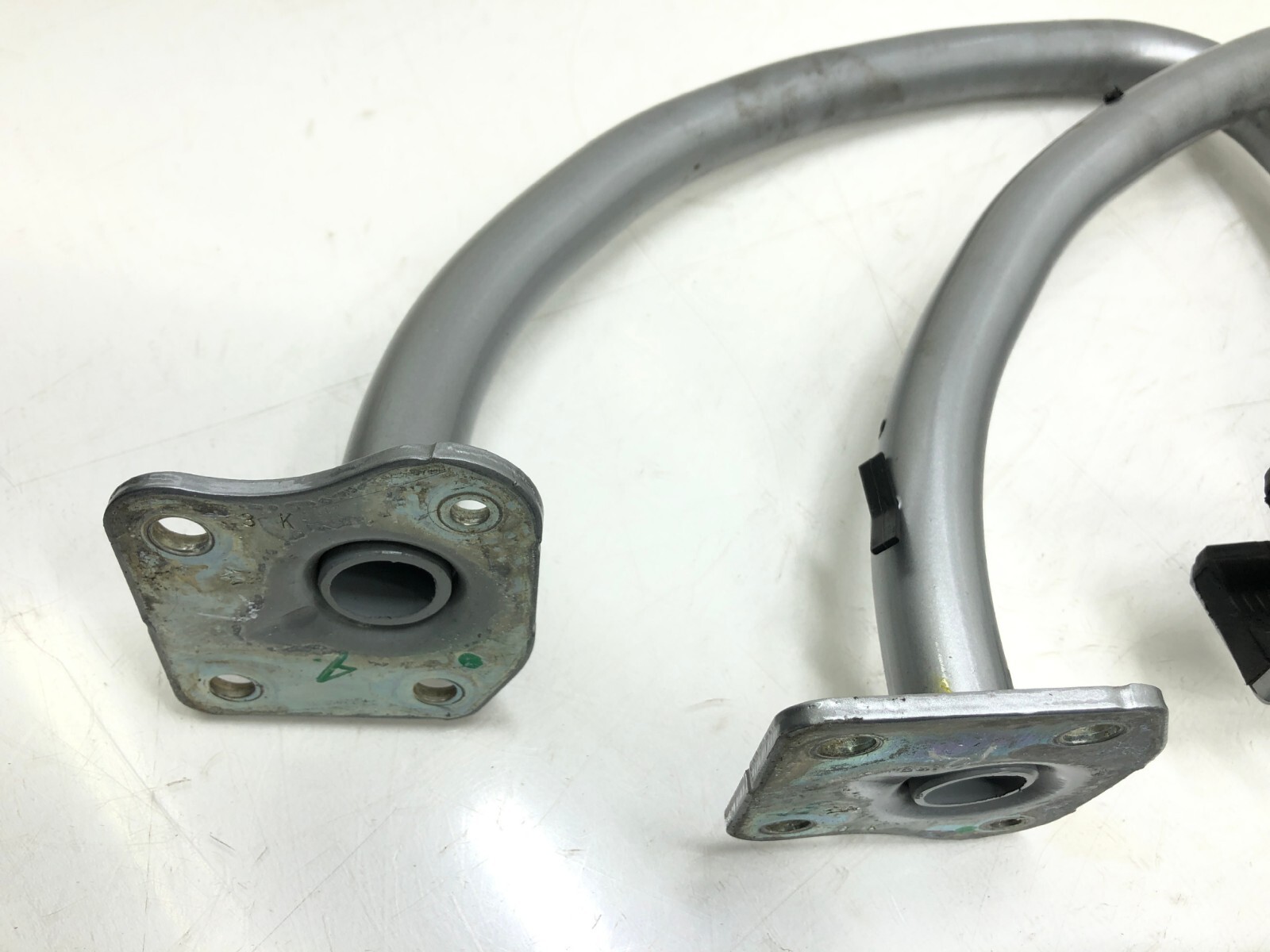 2014-2017 MASERATI GHIBLI LEFT RIGHT REAR TRUNK LID HINGES X2 OEM.