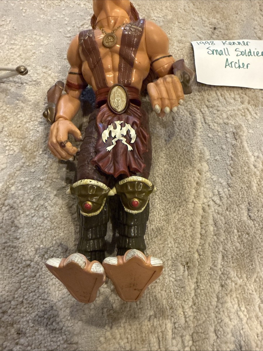 98 VTG Small Soldiers Archer Action Figure Poseable Gorgonite 12in