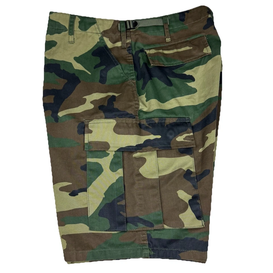 Rothco Camo Cargo Shorts Mens Medium Woodland Green Button Fly BDU Army Military - Image 2 of 4