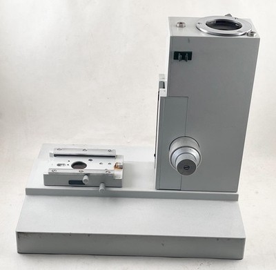 Leitz Diavert Microscope Stand in good condition
