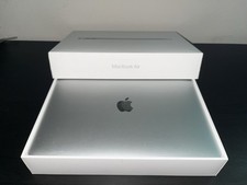 Apple MacBook Air M1 Silver MINT 13 Inch - M1, 8GB RAM, 256GB w/Original Box