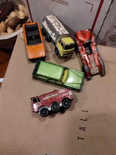 Vintage Rare matchbox  cars lot (5) airport fire trk cougar feild car bp tanker