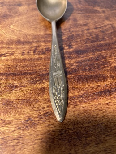 Official 1933 Gold Tone Souvenir Spoon Century of Progress Chicago Worlds Fair - Picture 3 of 8