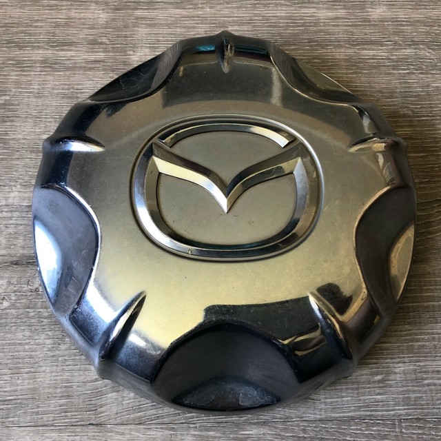 2001 2004 Mazda Tribute Chrome Wheel Center Hub Cap Factory OEM YL84