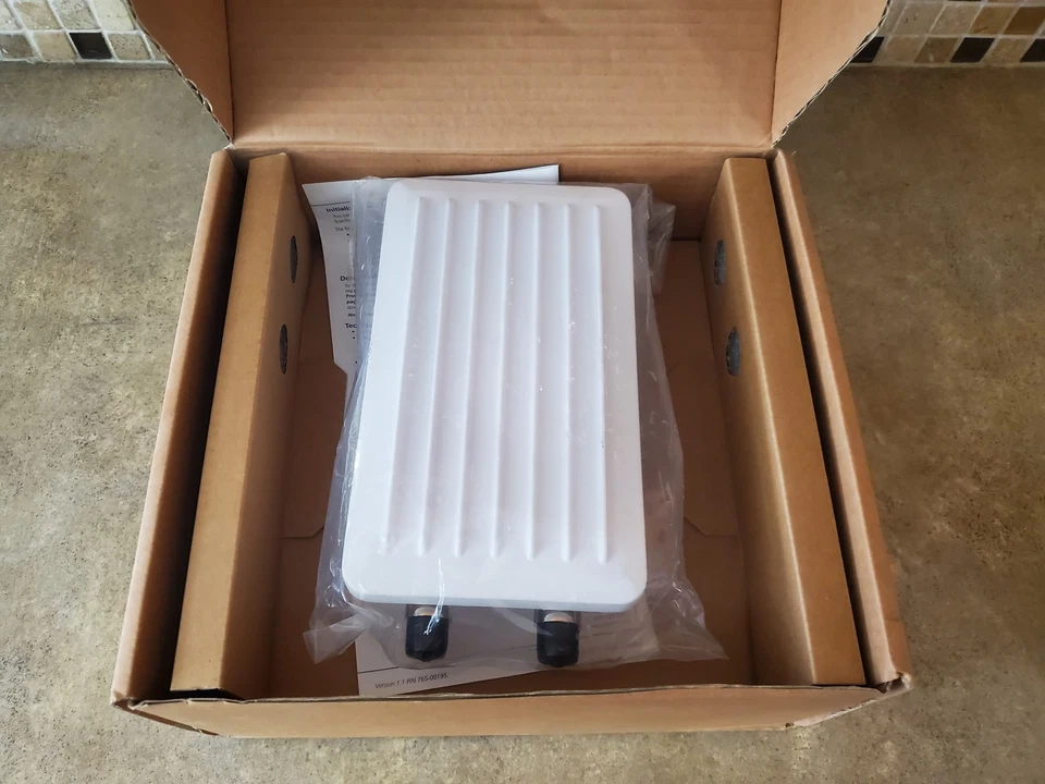 PROXIM WIRELESS TSUNAMI MP-820-SUA-100-US UNIDADE DE ASSINANTE 100MBPS PARCIAL UE2-0 - Imagem 2 de 4