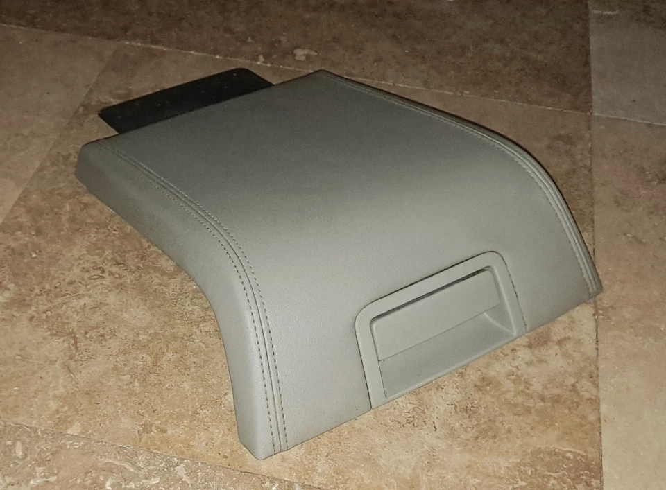 2007-2014 Lincoln Navigator Console Lid Cover Beige Leather with Hinge - Image 2 of 4