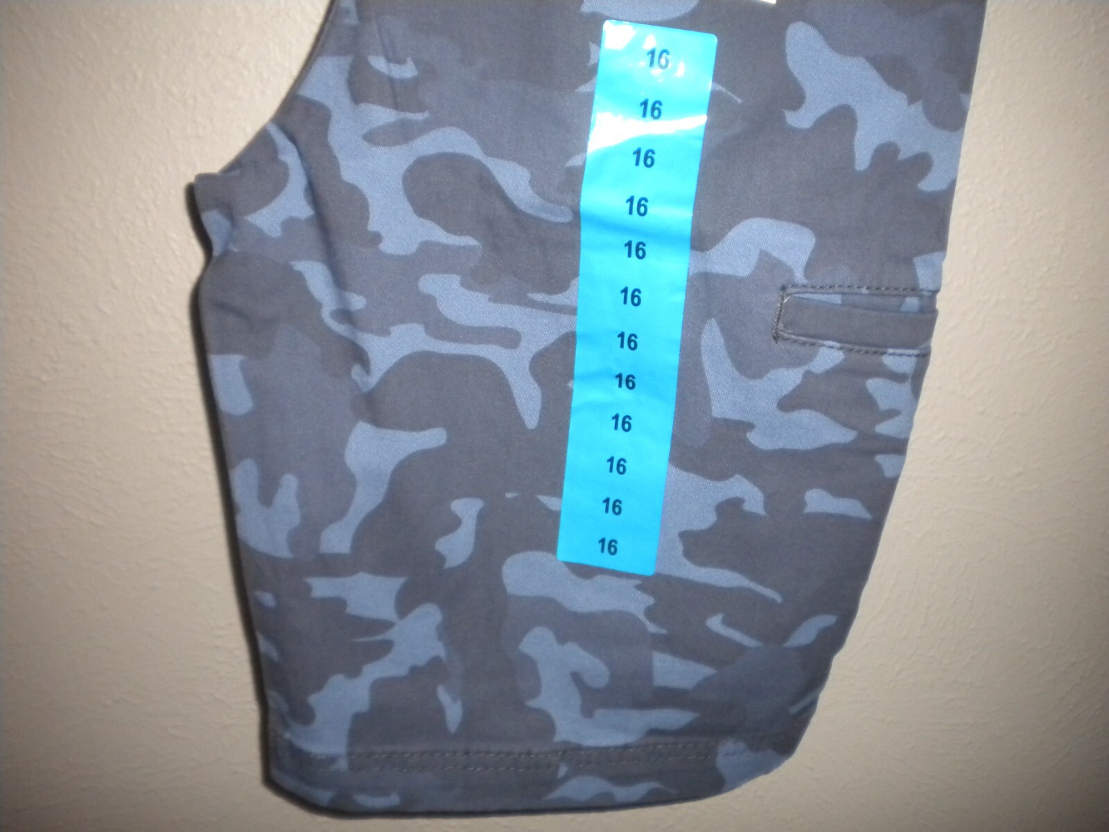 Picture 4 of 4