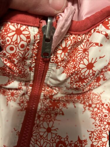 Girls Patagonia hooded jacket reversible Pls See Measurements - Picture 3 of 8