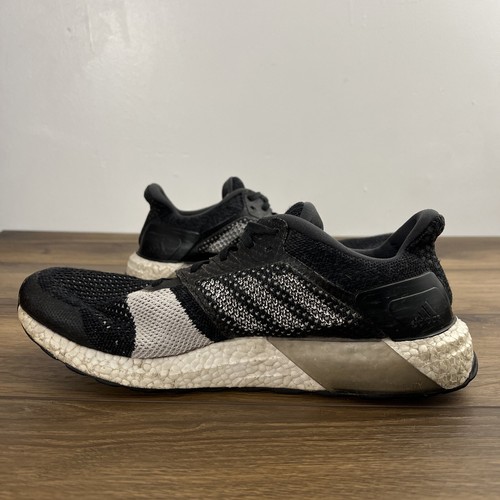Adidas UltraBoost ST M “Carbon” Men’s Size 10.5 Black White Sneakers B37694 - Picture 12 of 13