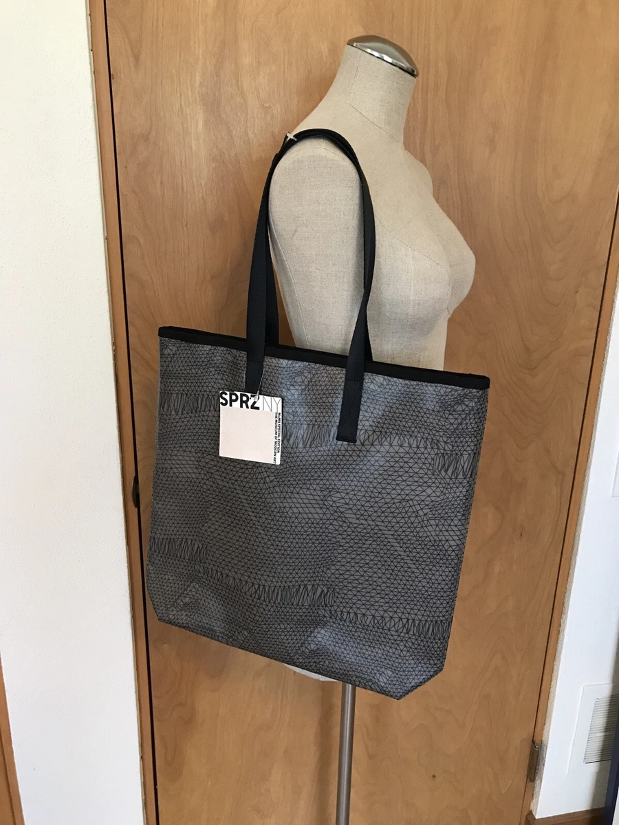 Moma tote bag new arrivals