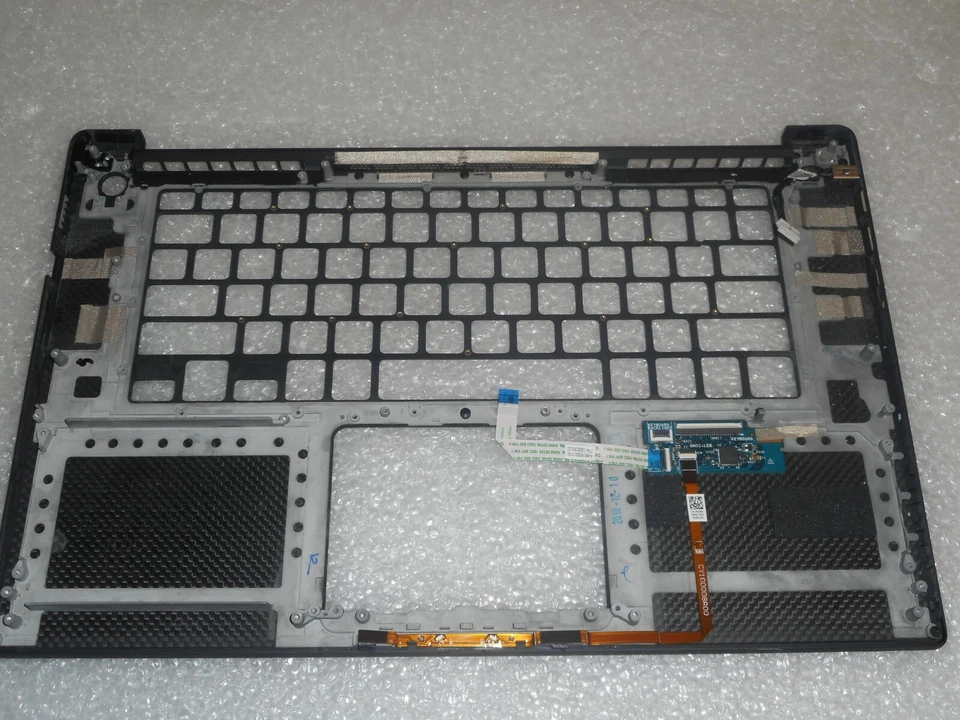 Reposamanos para computadora portátil Dell Precision M5530 XPS 15 9570 sin panel táctil THR18 4X63T 04X63T Foto 4 de 4