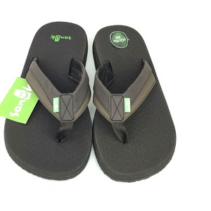 sanuk beer cozy light