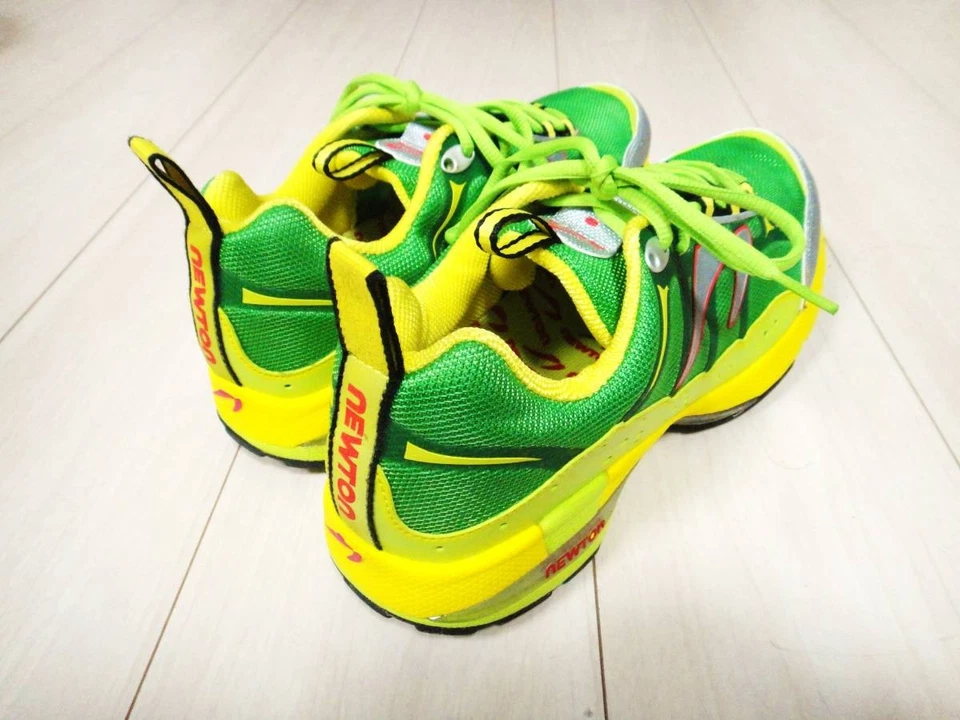 Newton 男式越野训练鞋跑步鞋 US9 全新未使用 — 第 2/4 张图片