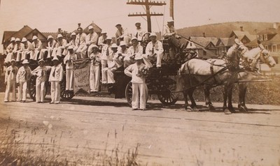 c1900 COLUMBIA HOOK & LADDER CO FIREMAN PARADE PHOTO SALAMANCA NY HORSE DRAWN