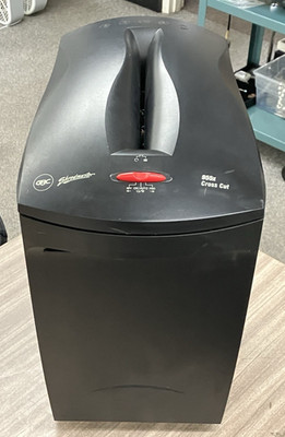 GBC ShredMaster 955x Cross-Cut Shredder Heavy duty office works great no bin