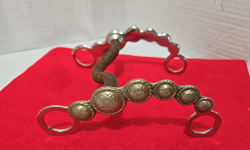 Horse Bit Curb Show Horse Chrome Brass Concho VIDEO READ - Picture 8 of 15