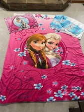 Twin Size Reversible Frozen Comforter Set