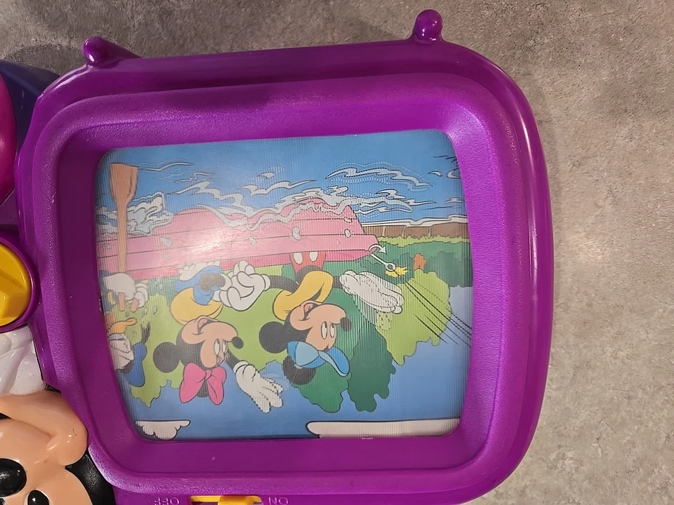 Винтажная музыкальная телевизионная игрушка Disney Minnie Mouse нажимная кнопка работает - Изображение 2 из 4