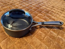 Used Calphalon 8701 1 Quart Saucepan with Lid Hard Anodized Cookware