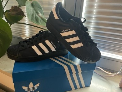 adidas Superstar Sneaker Jugendliche EU 40,5 Schwarz/Weiß Low Top Schnürung