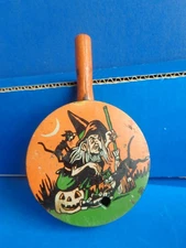 VINTAGE HALLOWEEN TIN LITHOGRAPH HALLOWEEN NOISEMAKER- US METAL- WITCH