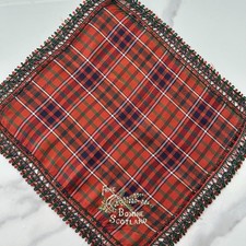 Vintage 1940er besticktes Souvenir Taschentuch "Frae Bonnie Scotland" H&auml;kelborte