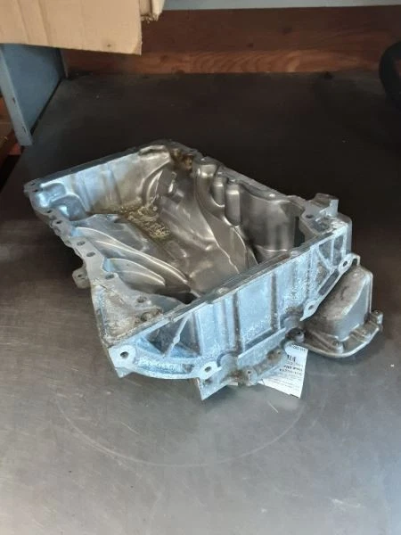 Oil Pan Classic Style 5 Lug Wheel 3.6L Fits 13-23 DODGE 1500 PICKUP 464942 Foto 3 de 3