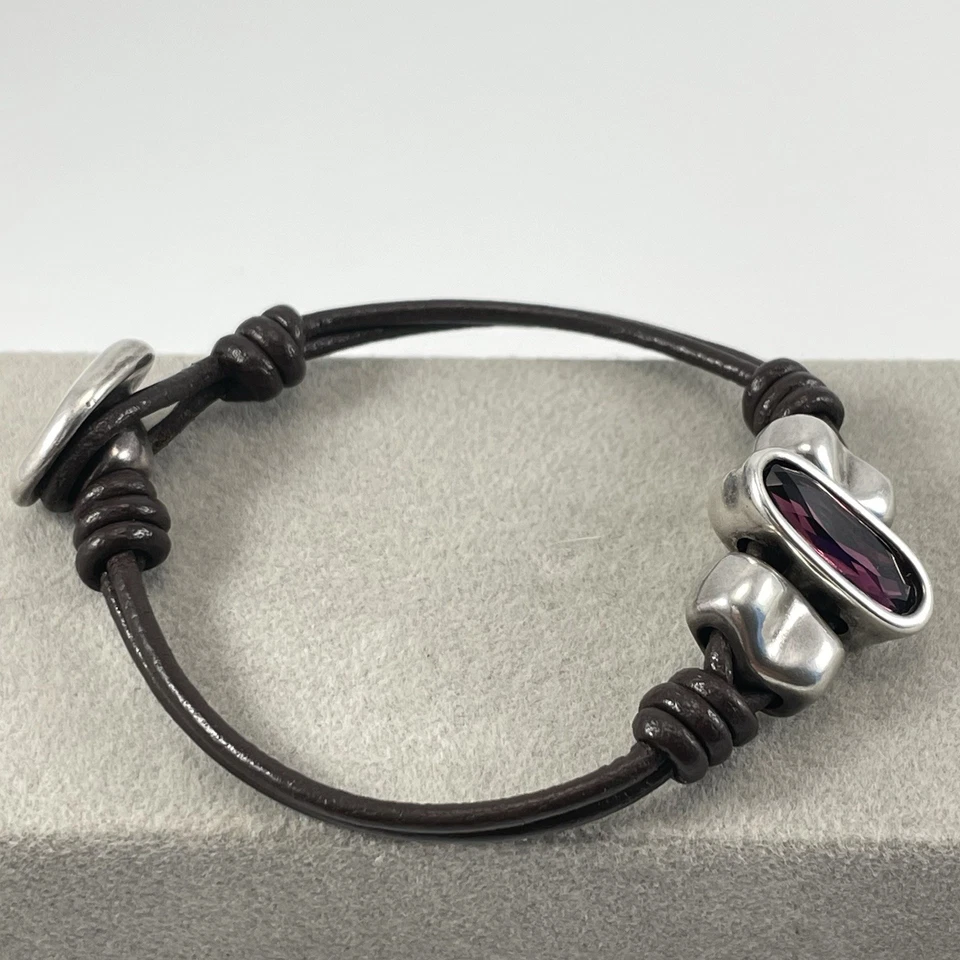 Uno De 50 Cristal Púrpura Vidrio Cuero Negro Plata de Ley 925 Gótico Negrita Foto 4 de 4