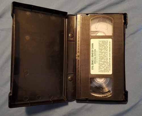 VTG VHS Evil Dead 2 Dead By Dawn Collector's Edition Horror Clamshell Rare HTF - Picture 6 of 10