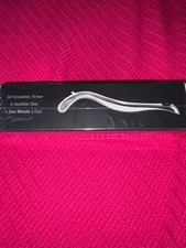 ORA Beauty Microneedle Face Roller System 540 needles 0.25mm depth Sealed in Box