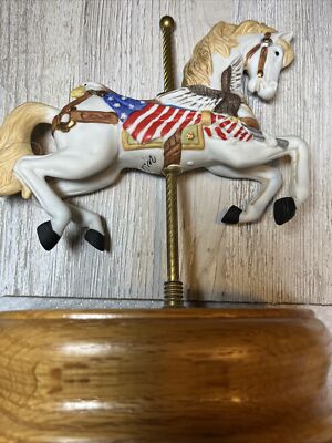 その他 kamakiri magic horse (chrismas) Carousel Horse Statue Vivid Details Music Box for Desktop
