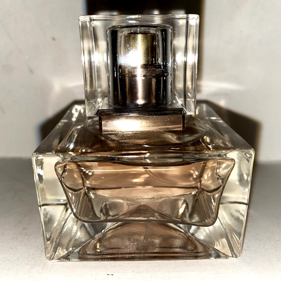 COTY ÍNTIMATELY BECKHAM MUJER EDT 1.0 fl oz/30ML SPRAY AUTÉNTICO SIN CAJA Foto 3 de 3