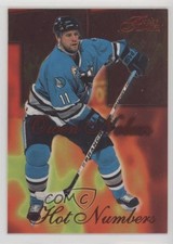 1996-97 Flair Hot Numbers Owen Nolan #10 nd3
