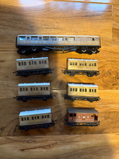 Hornby brake coach R016 4 wheel coaches R098 brake wagon